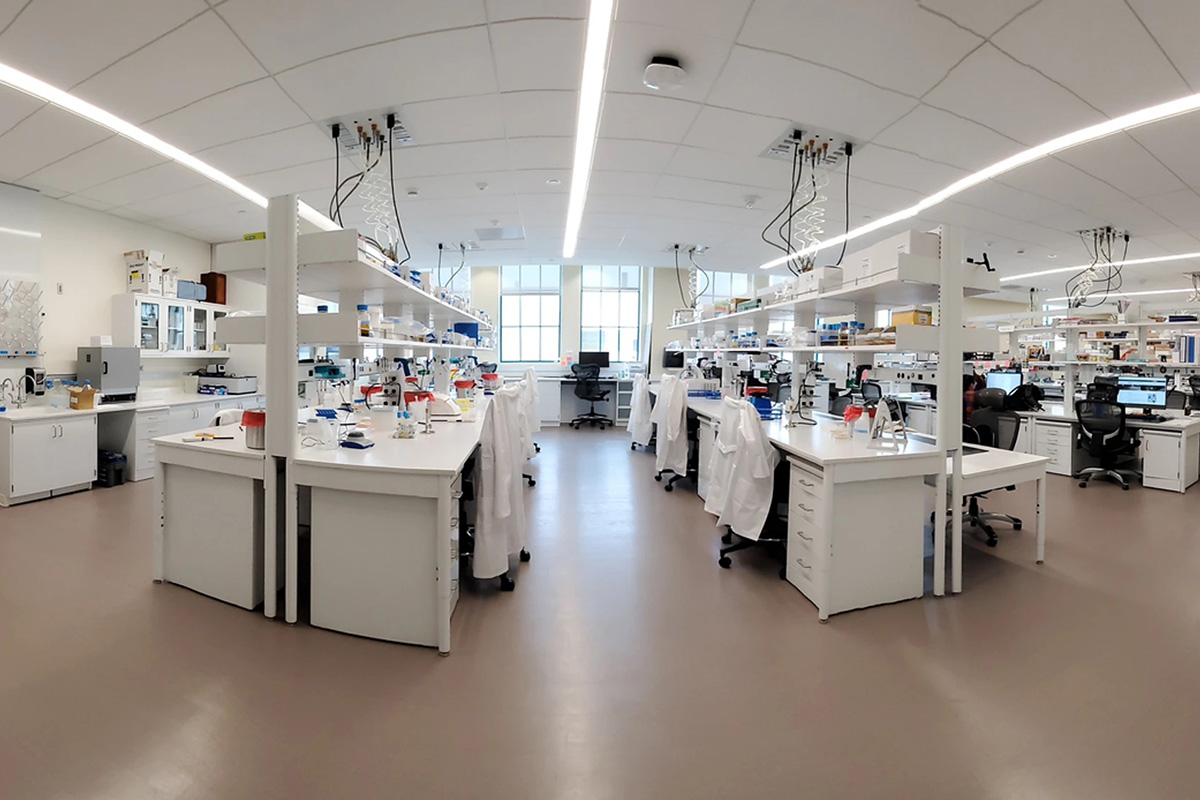 Lab benches with fish-eye lens in the Viromics Center